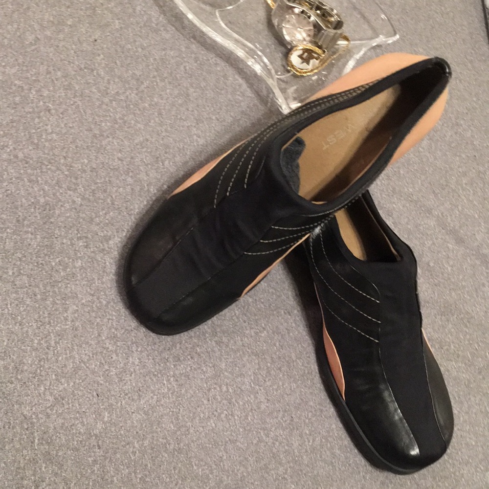 Leather 100% + fabric & others 7M